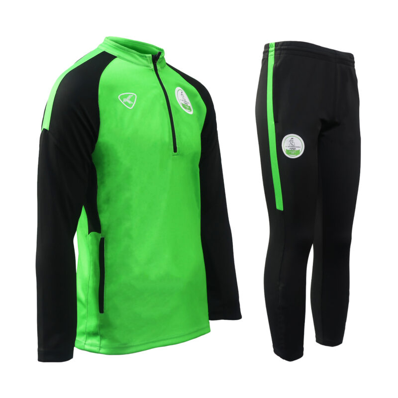 Nova Trainingspak v.v. De Wherevogels